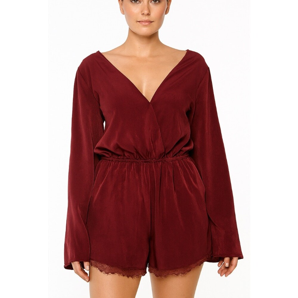 Illa Illa maroon romper shorts jumpsuit long sleeve wide bell one piece SZ M